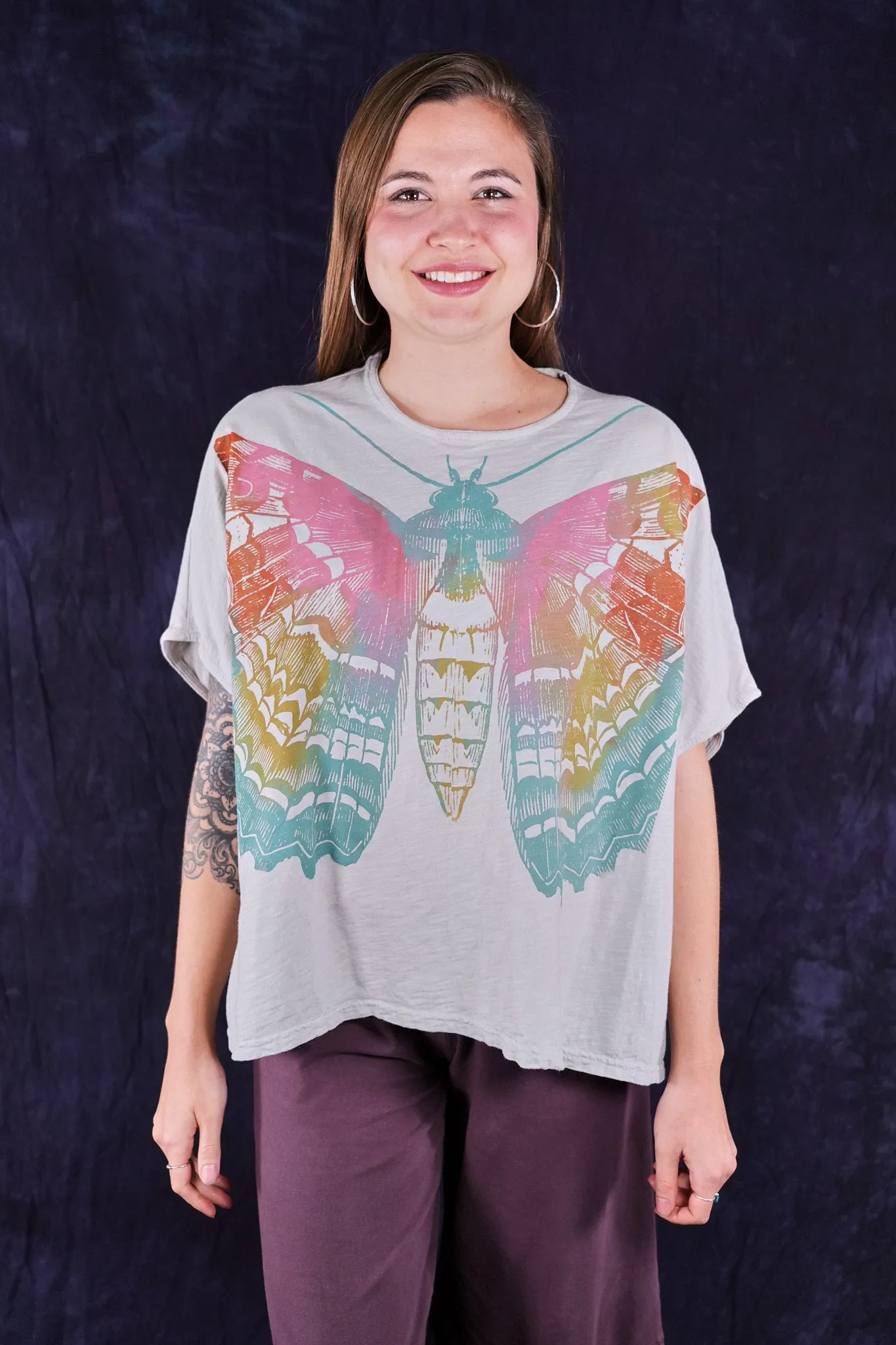 1598-2 Cricket Tee Clouds-P