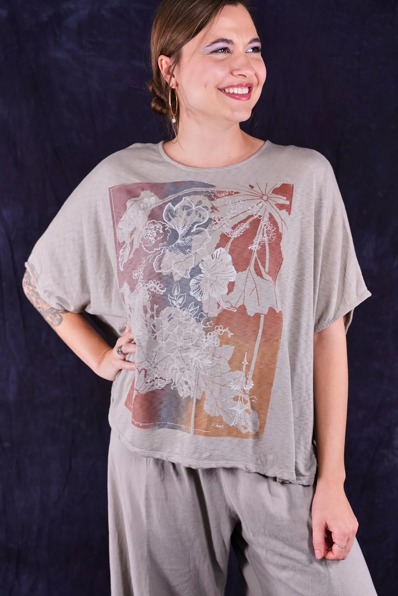 1598-2 Cricket Top Moon Rock-P