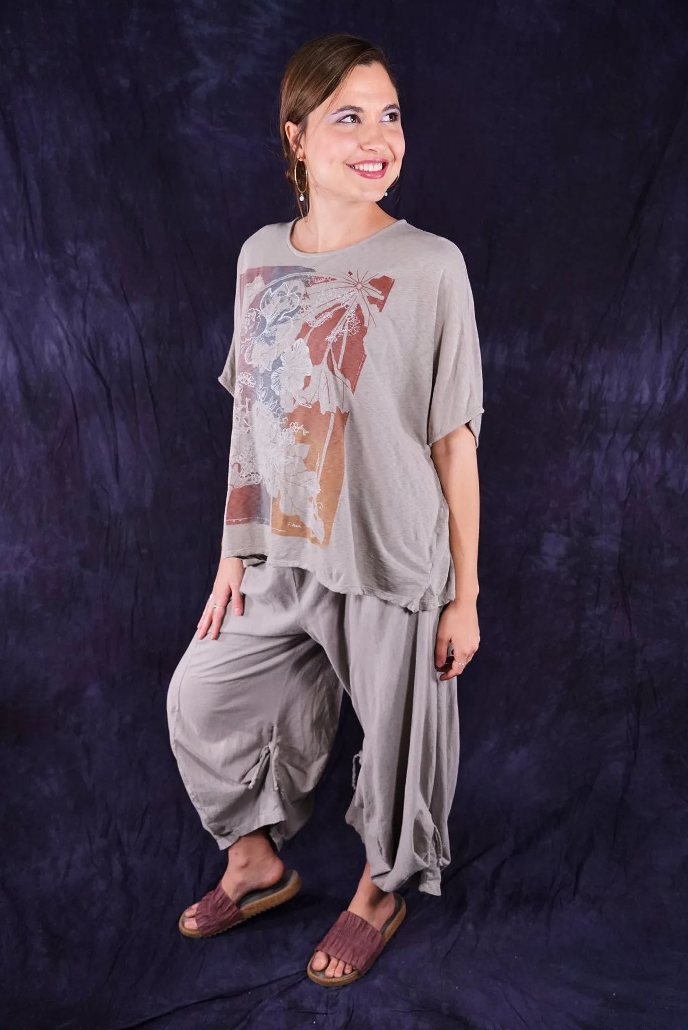 1598-2 Cricket Top Moon Rock-P