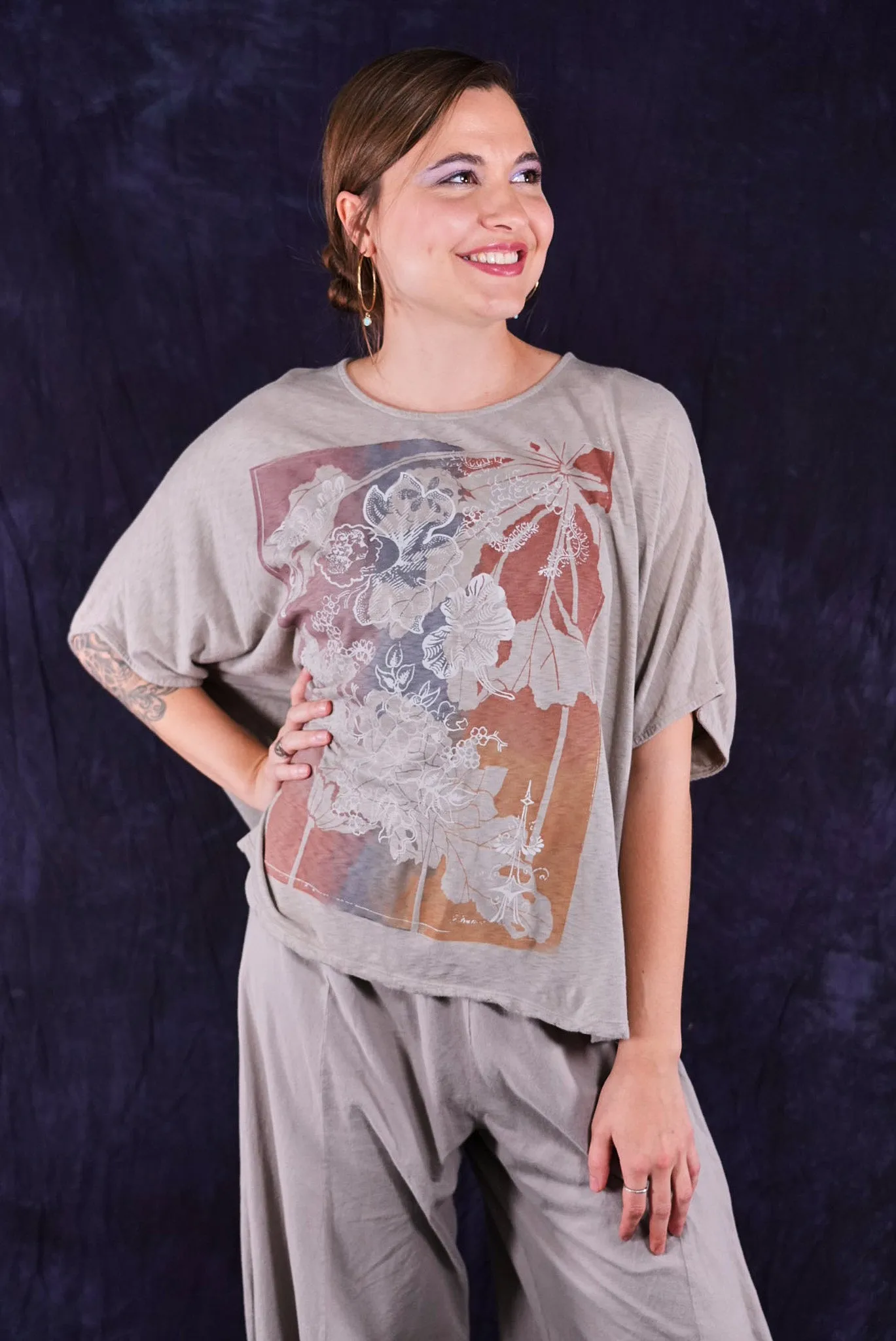 1598-2 Cricket Top Moon Rock-P