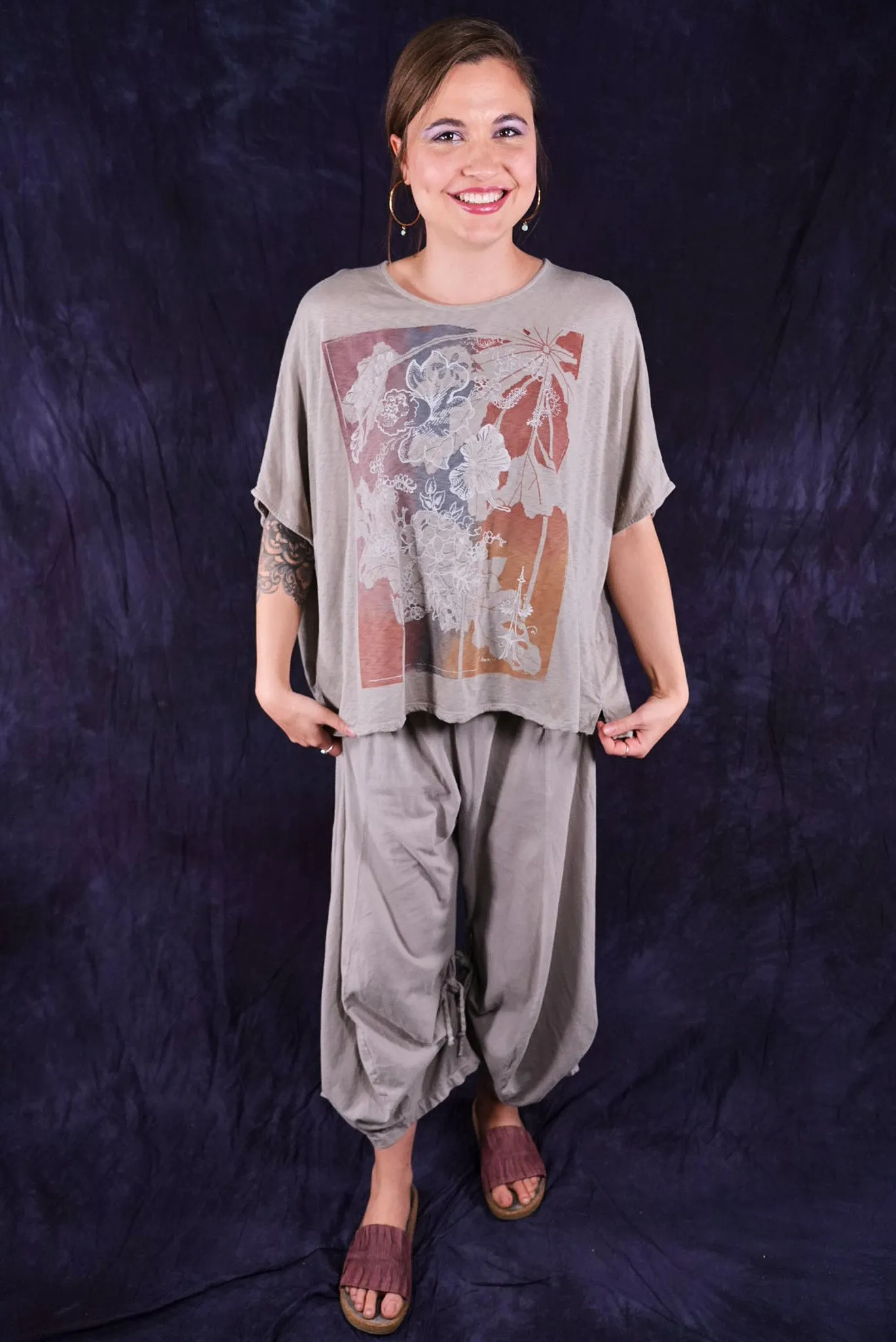 1598-2 Cricket Top Moon Rock-P