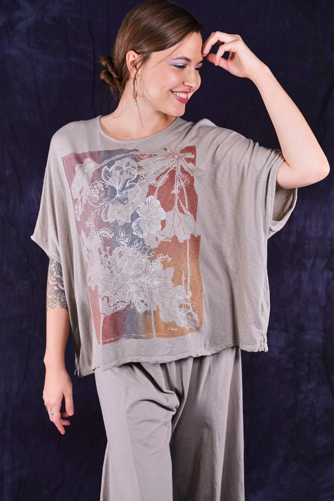 1598-2 Cricket Top Moon Rock-P