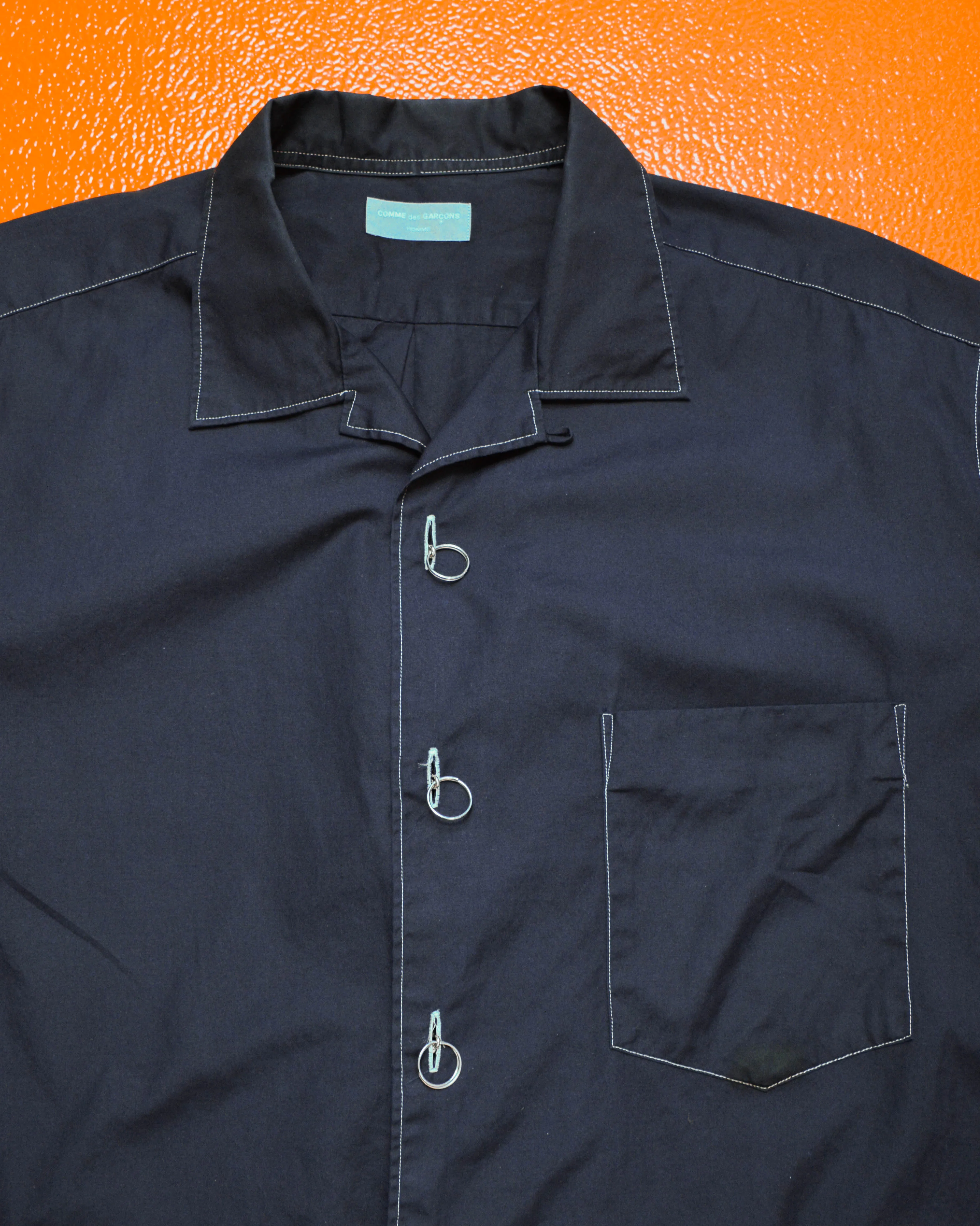 1990 Navy Metal Ring Closure Contrast Stitch Shirt (~L~)