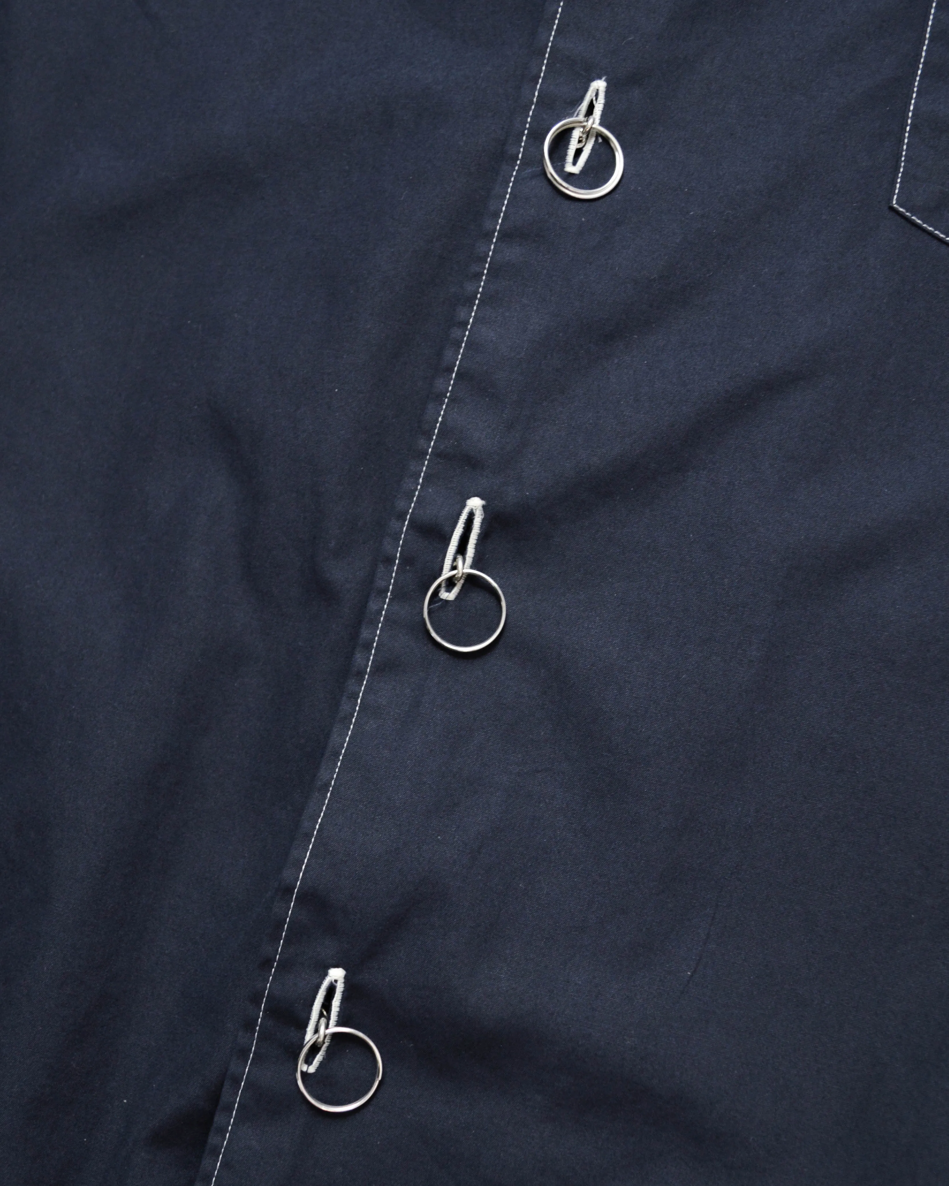 1990 Navy Metal Ring Closure Contrast Stitch Shirt (~L~)