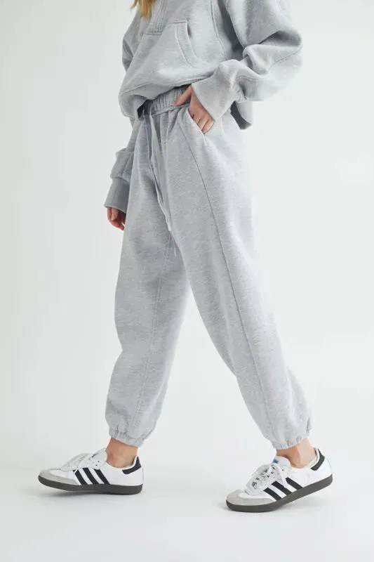 Aemi Co Drawstring Elastic Waist Joggers