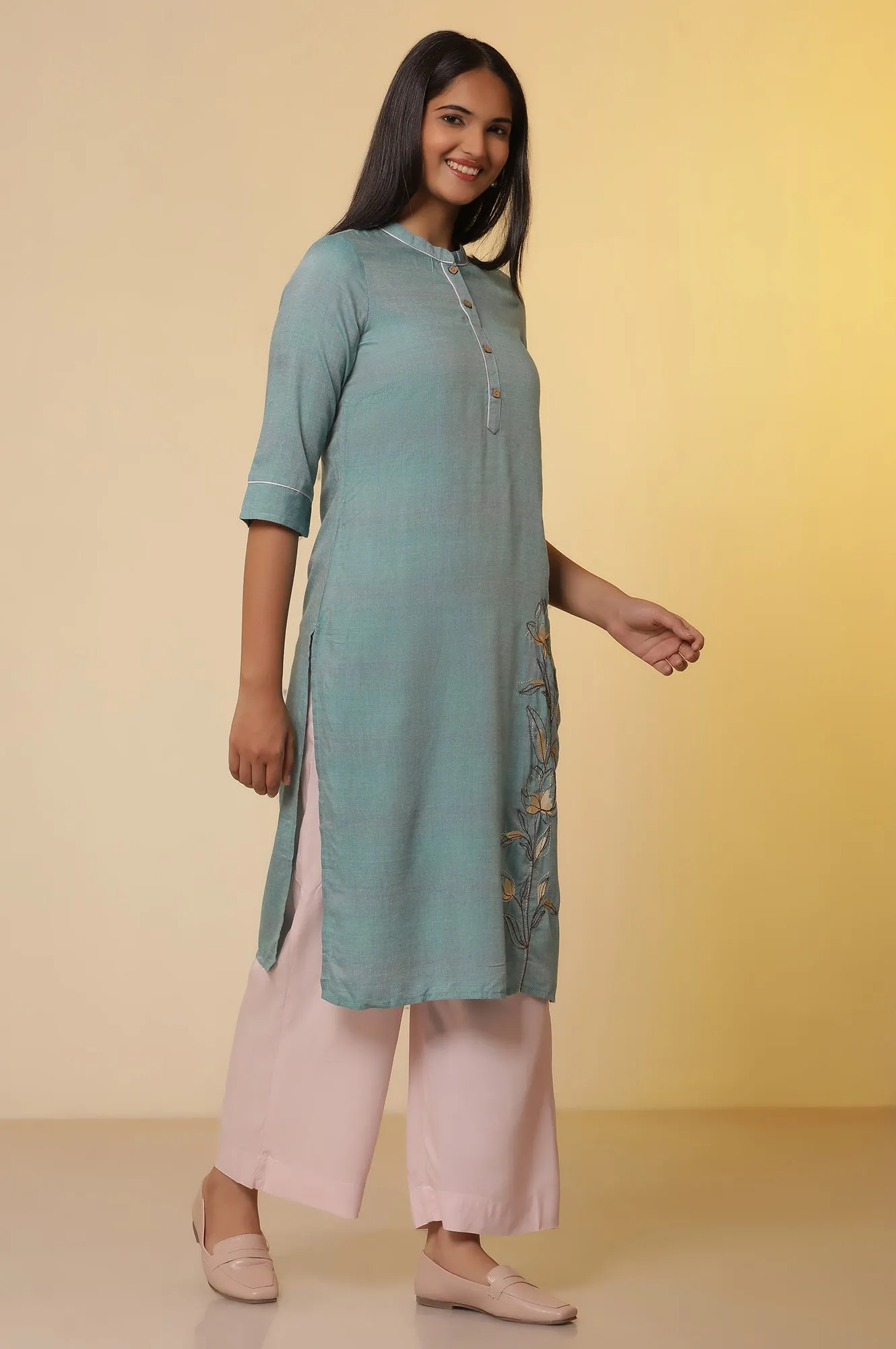 Blue Thread Embroidered Straight Kurta and Palazzo Set