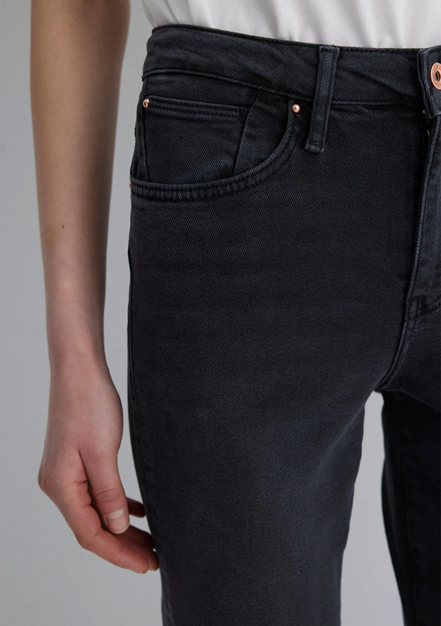 Cindy Smoke Gold Shape Jean Pants