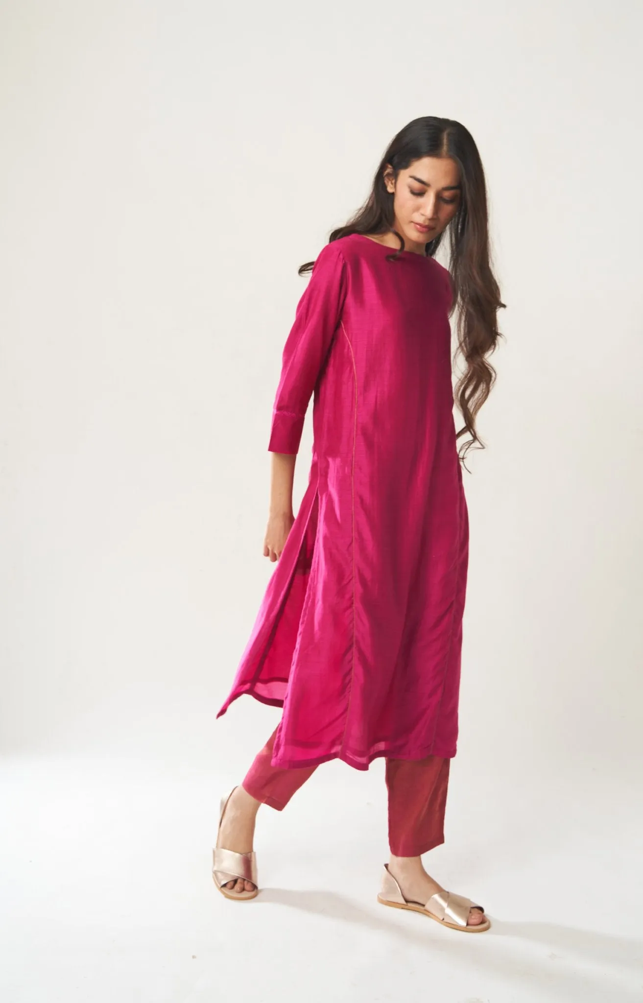 Dot   I   Kurta-Pants-And-Dupatta-5