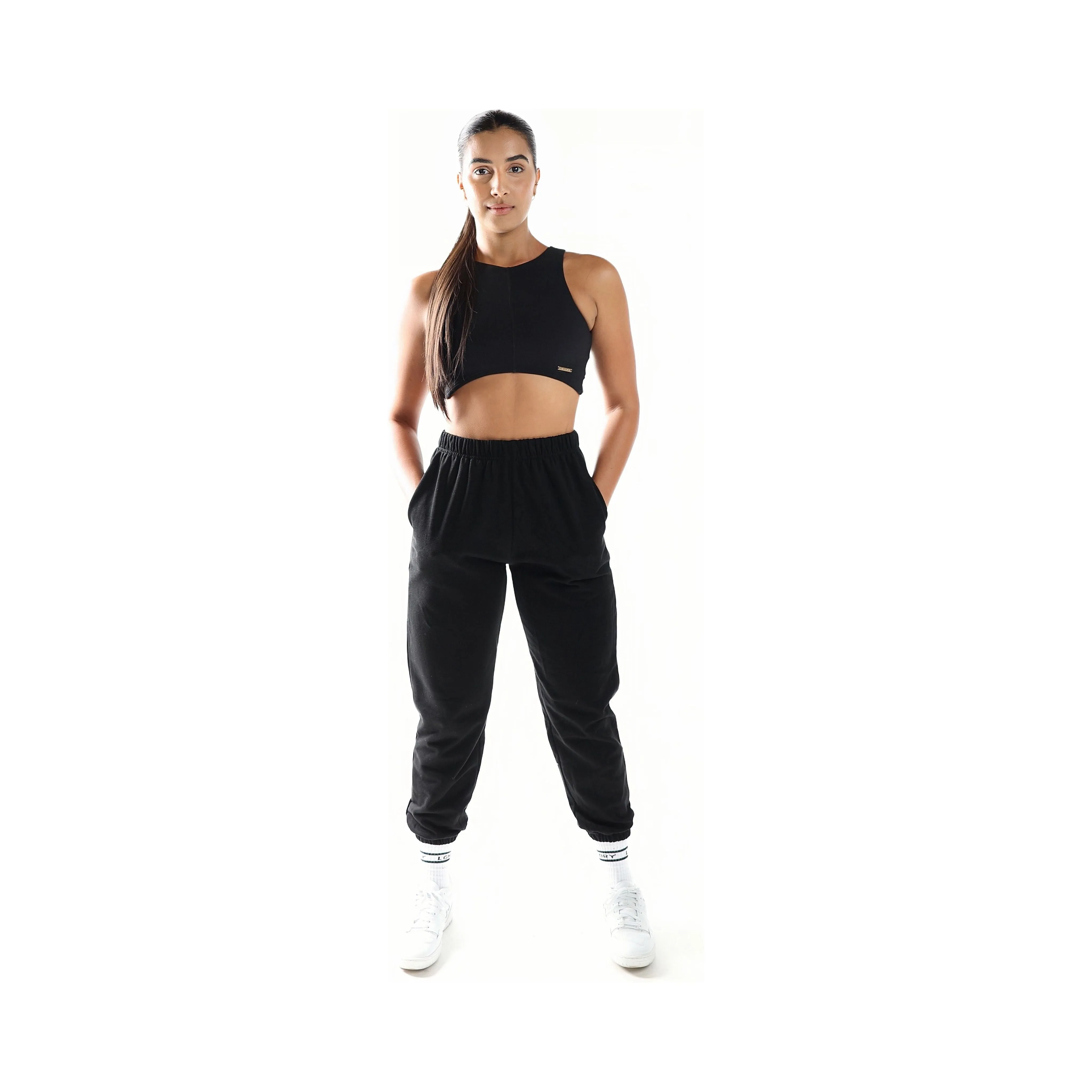 ESSENTIAL JOGGER