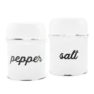 Farmhouse Salt and Pepper Shaker Set