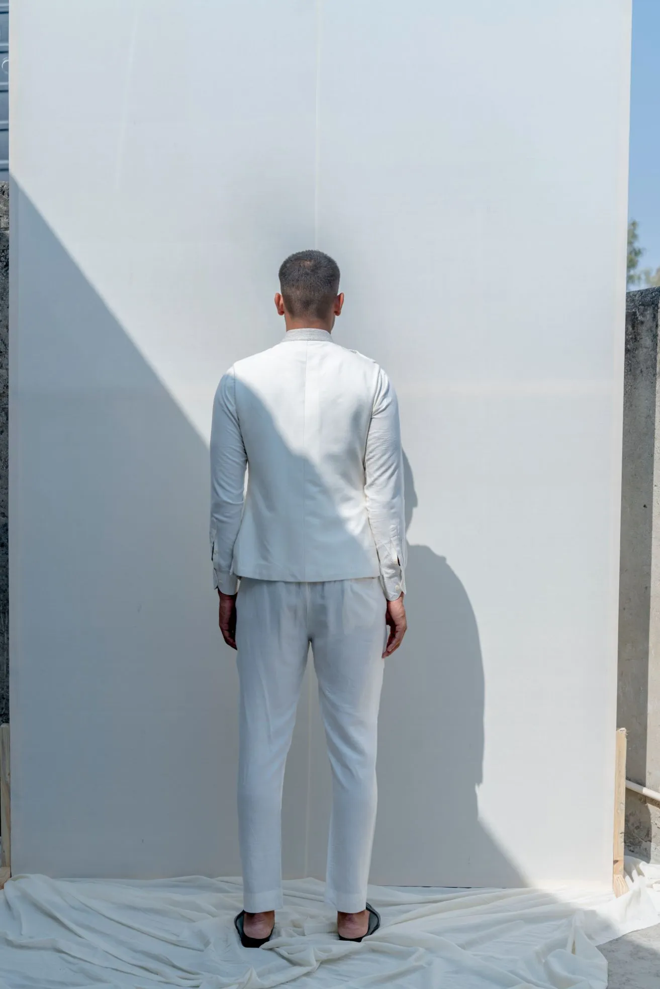 Gitano - Off-White Embroidered Nehru Jacket with Kurta Set