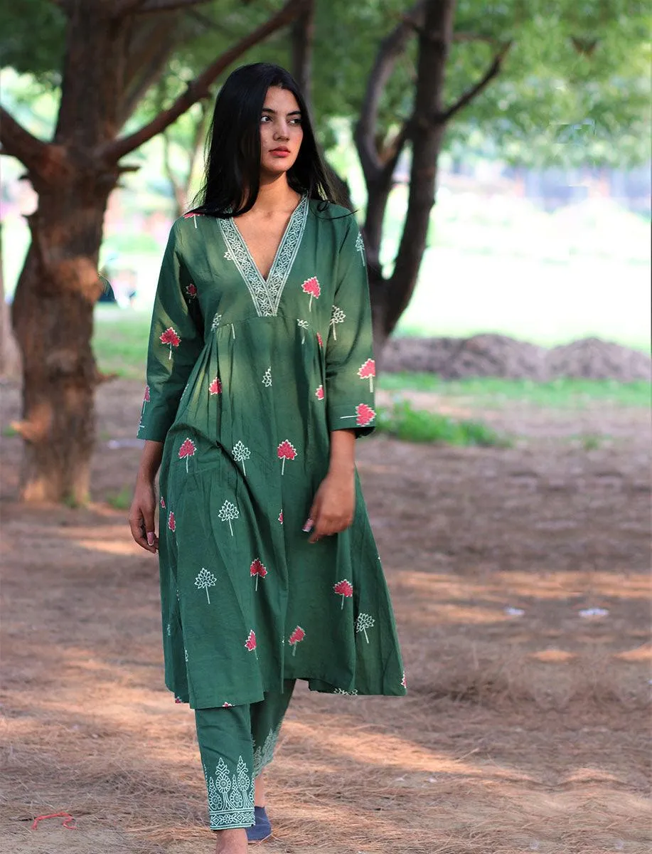 Green Handprinted Pure Cotton Kurti Set Of 2-Slow