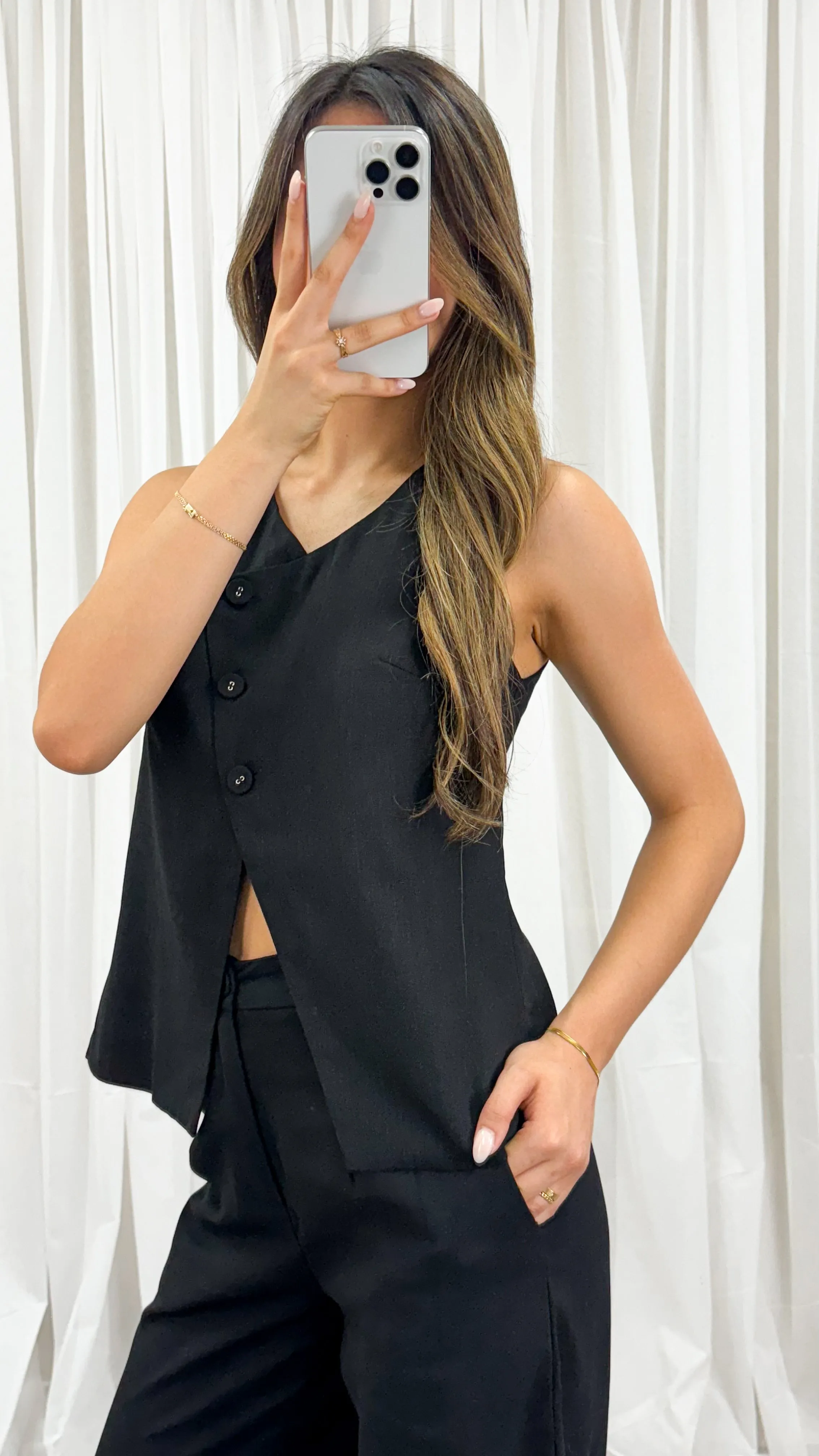 HAYLEY LINED VEST TOP - BLACK