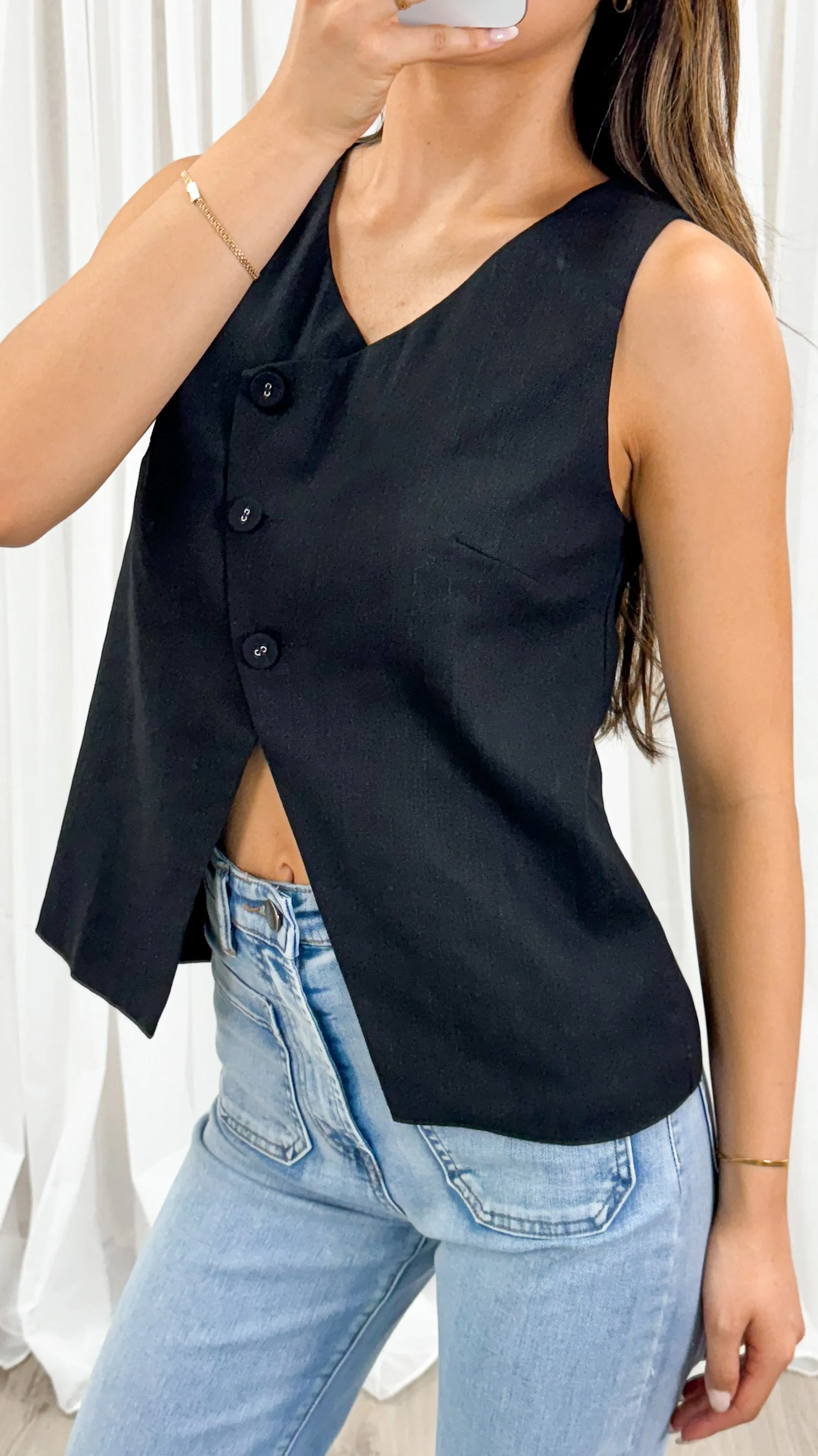 HAYLEY LINED VEST TOP - BLACK