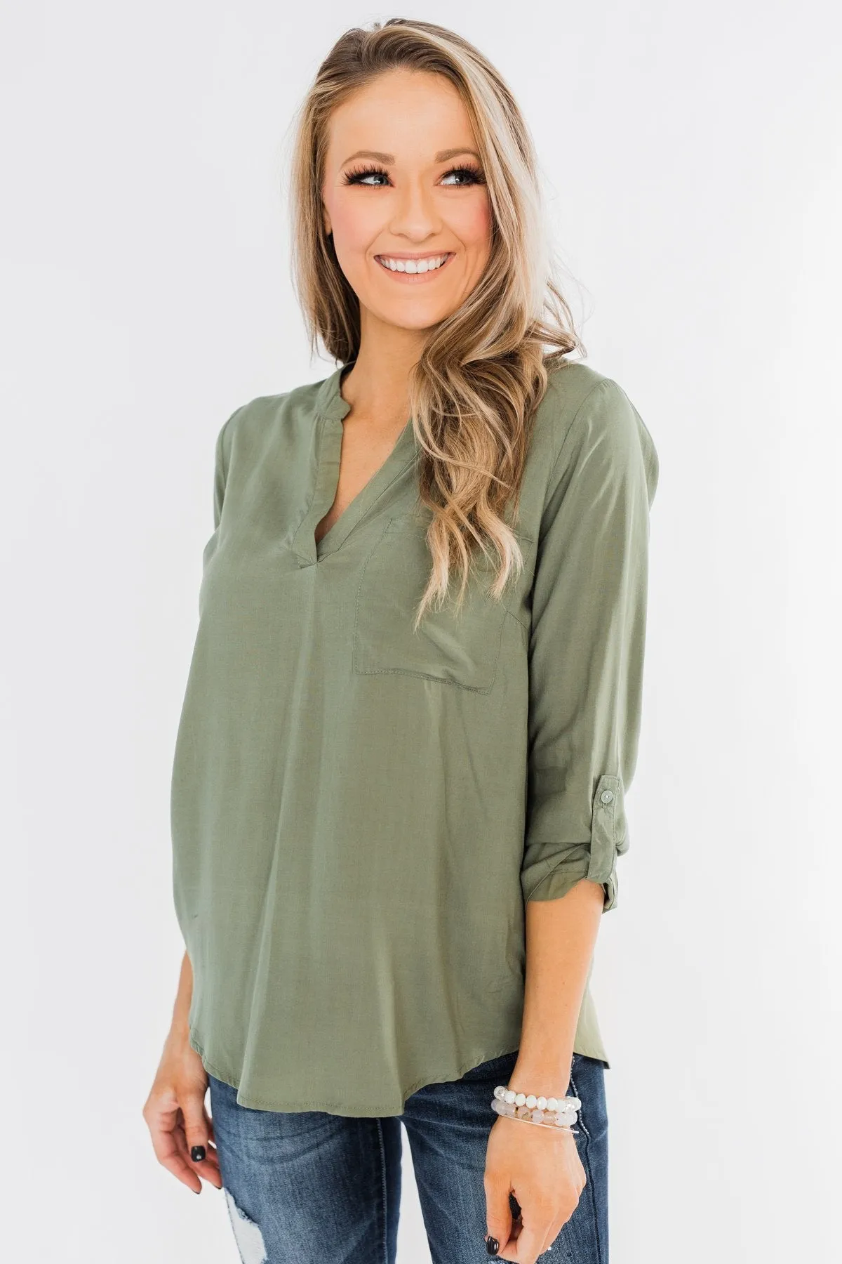 In My Sight V-Neck Pocket Top- Olive