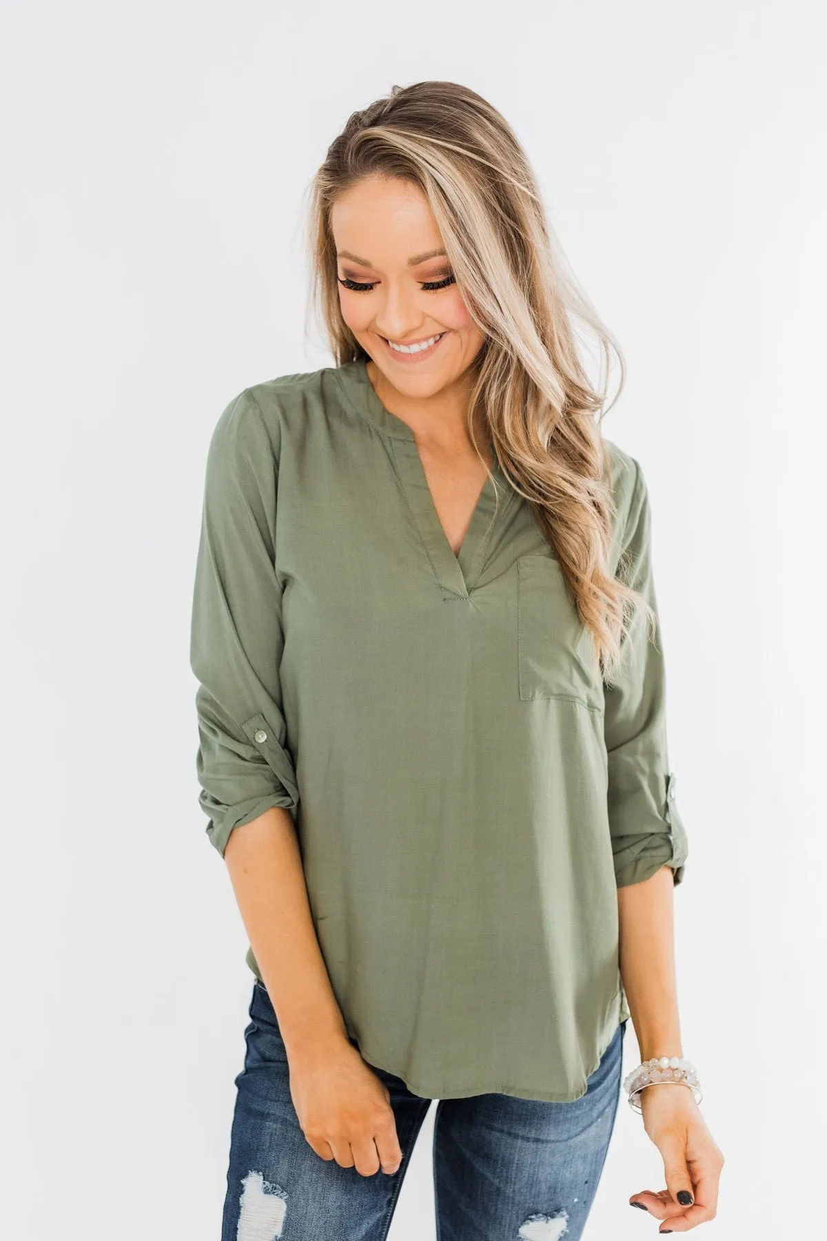 In My Sight V-Neck Pocket Top- Olive