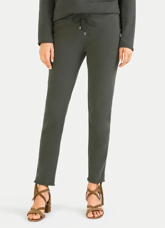 Juvia Slim Fit Track Pant J830000065