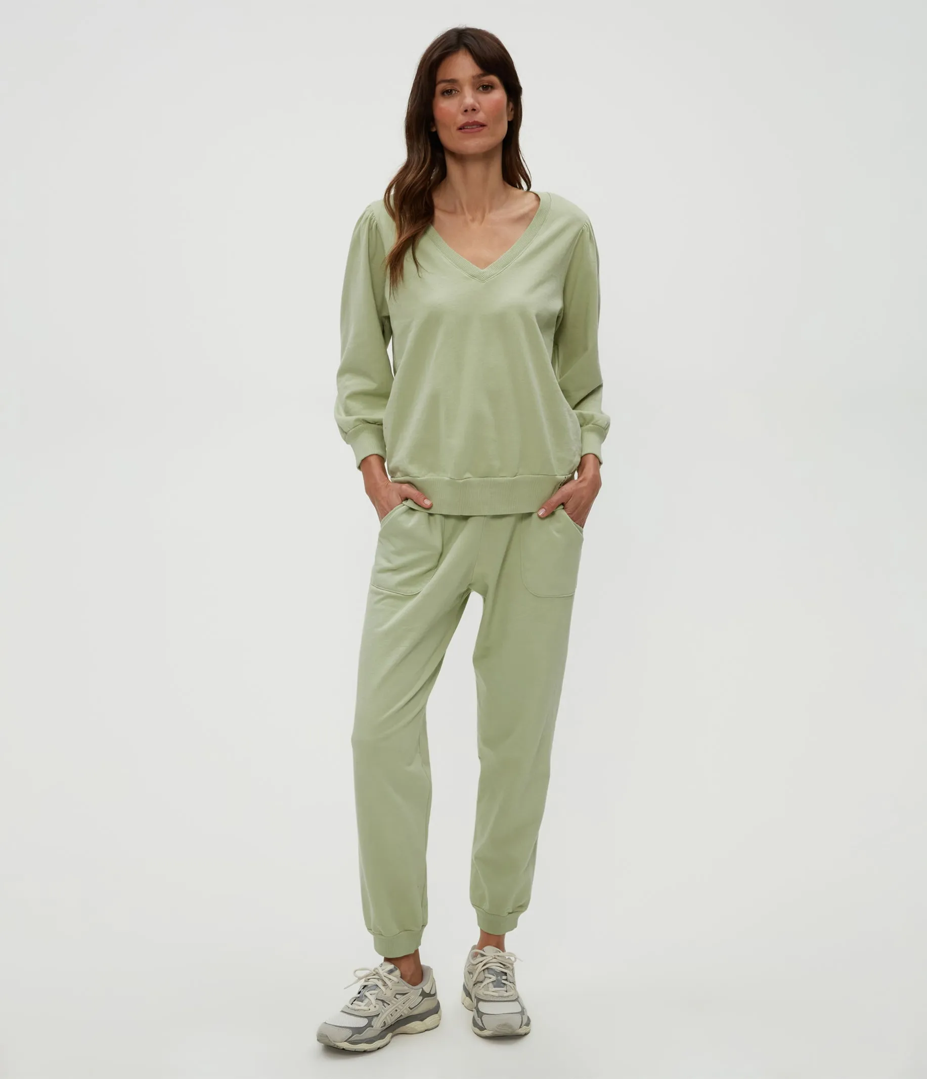 Kit V-Neck Sweatshirt