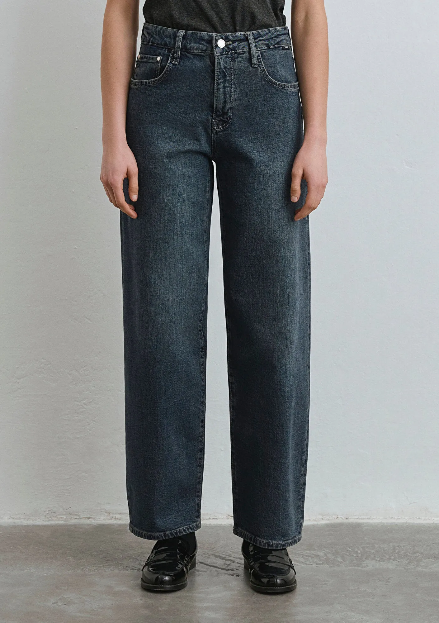 Leila Dark Shaded Mavi Premium Jean Pants
