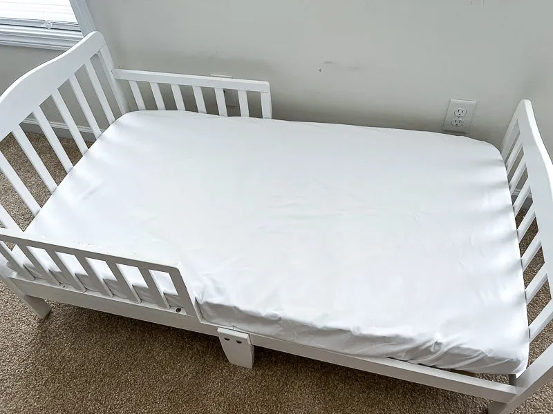 Light Gray and White Baby Crib Bedding Set All in One