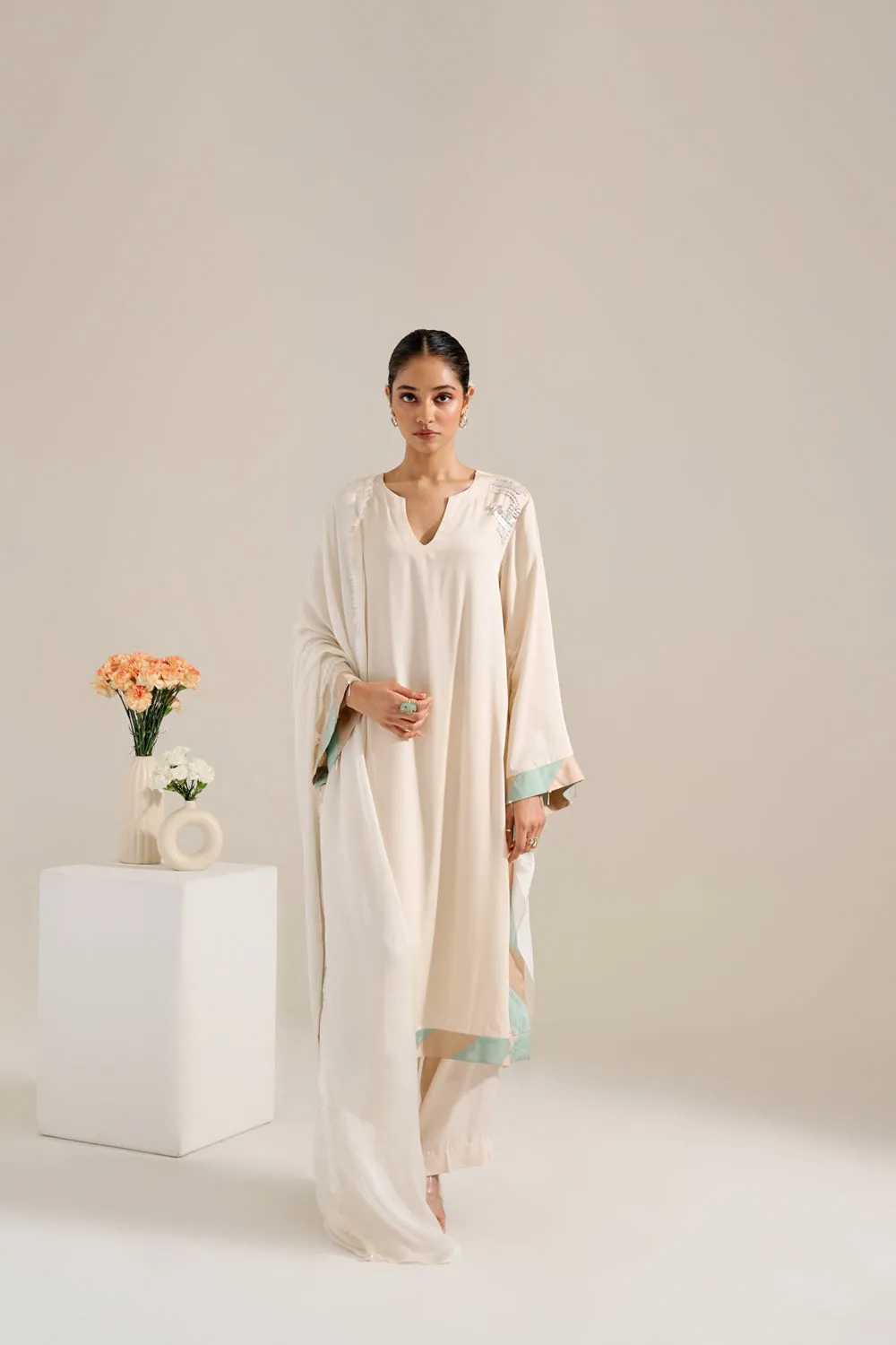 Lily Kurta Set