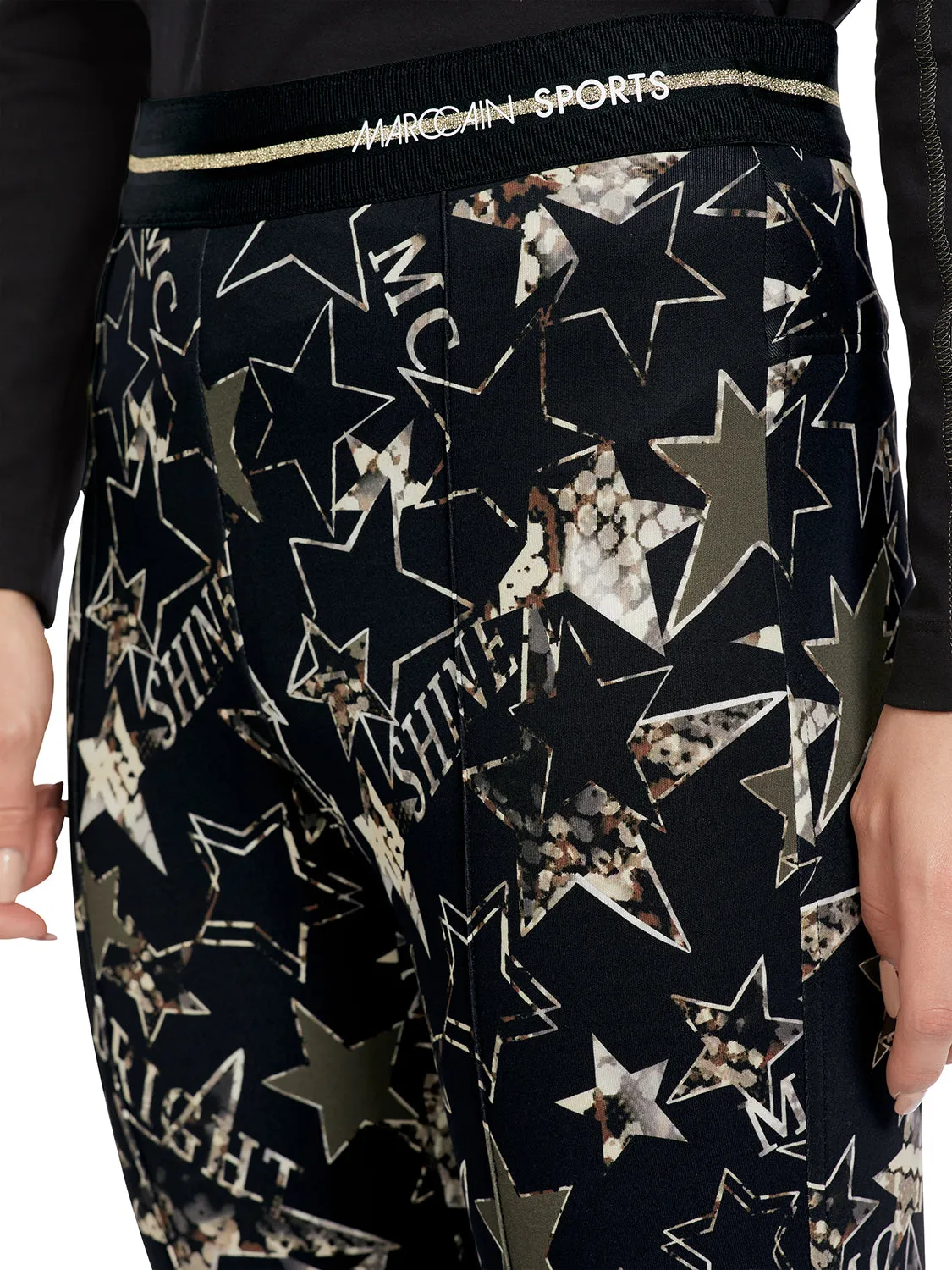 MarcCain Sofia Pants With Star Print VS 81.27 J21