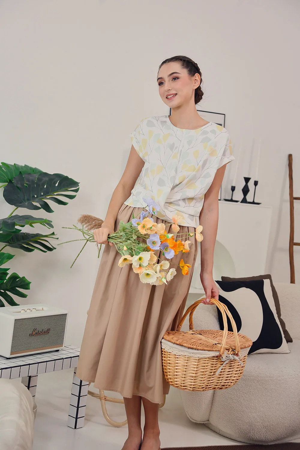 Natalia blouse in Leaf Twist