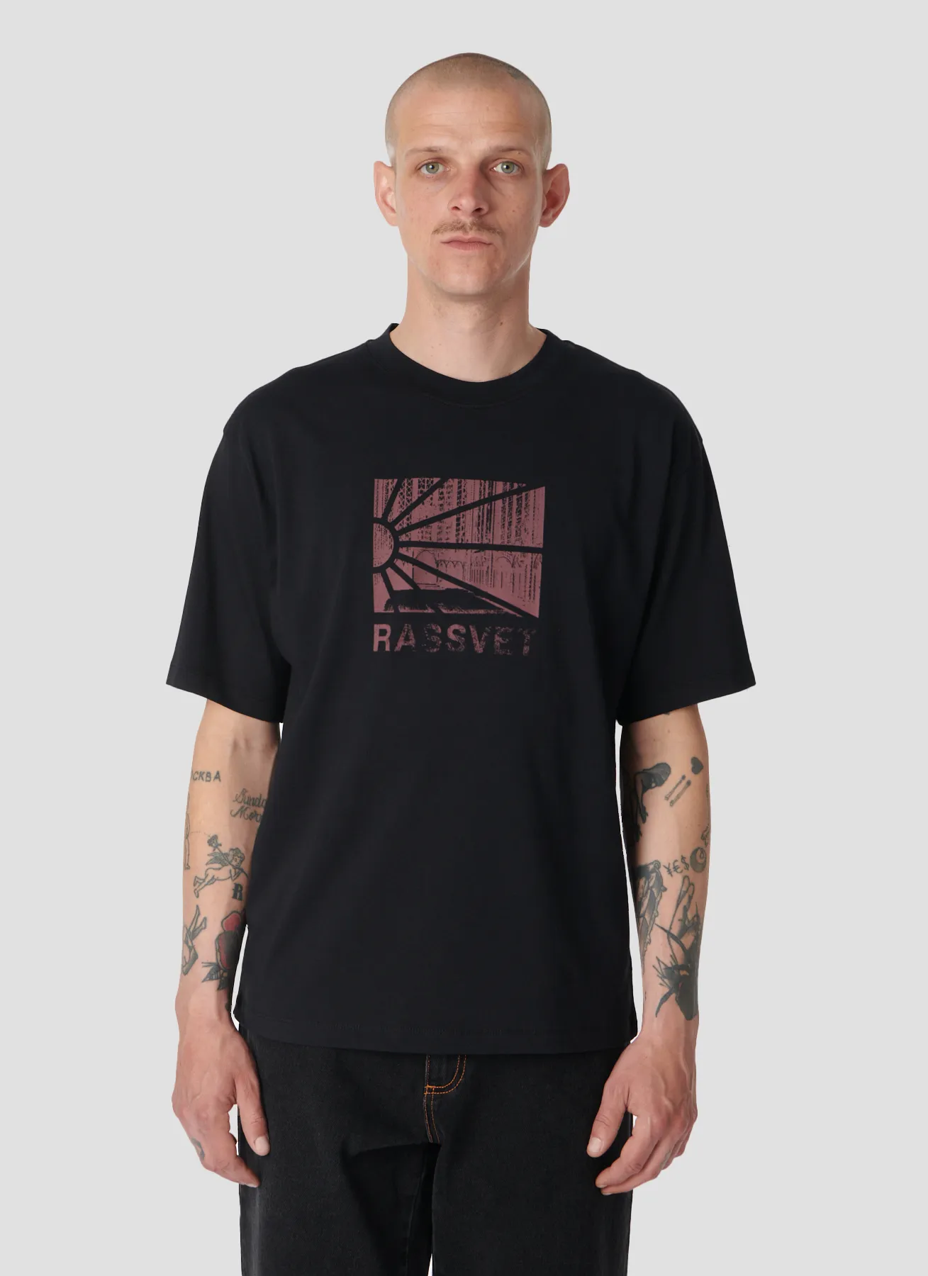 PACC16T001~RAY LOGO TEE - BLACK