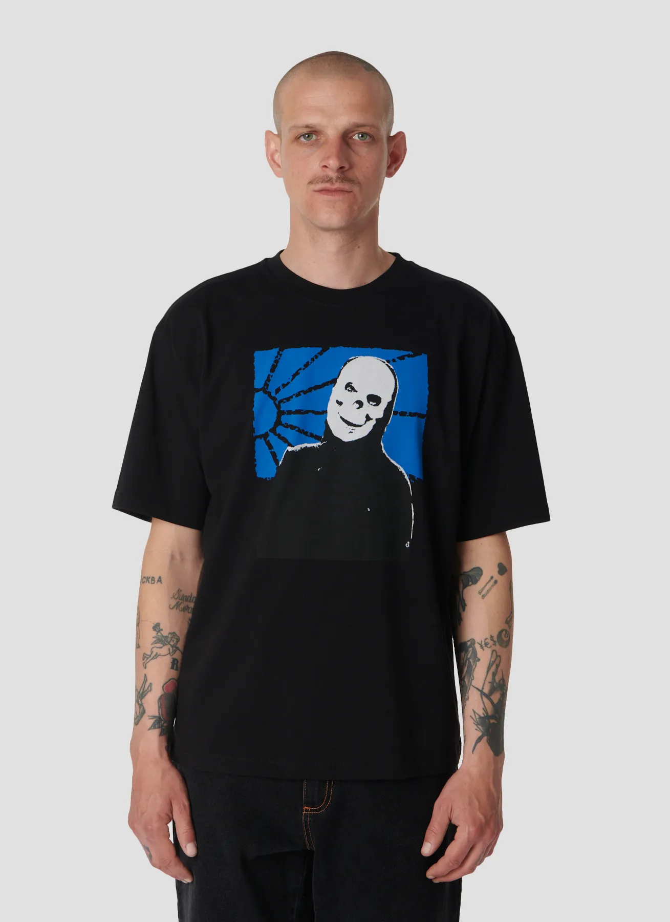 PACC16T003~MASK TEE - BLACK