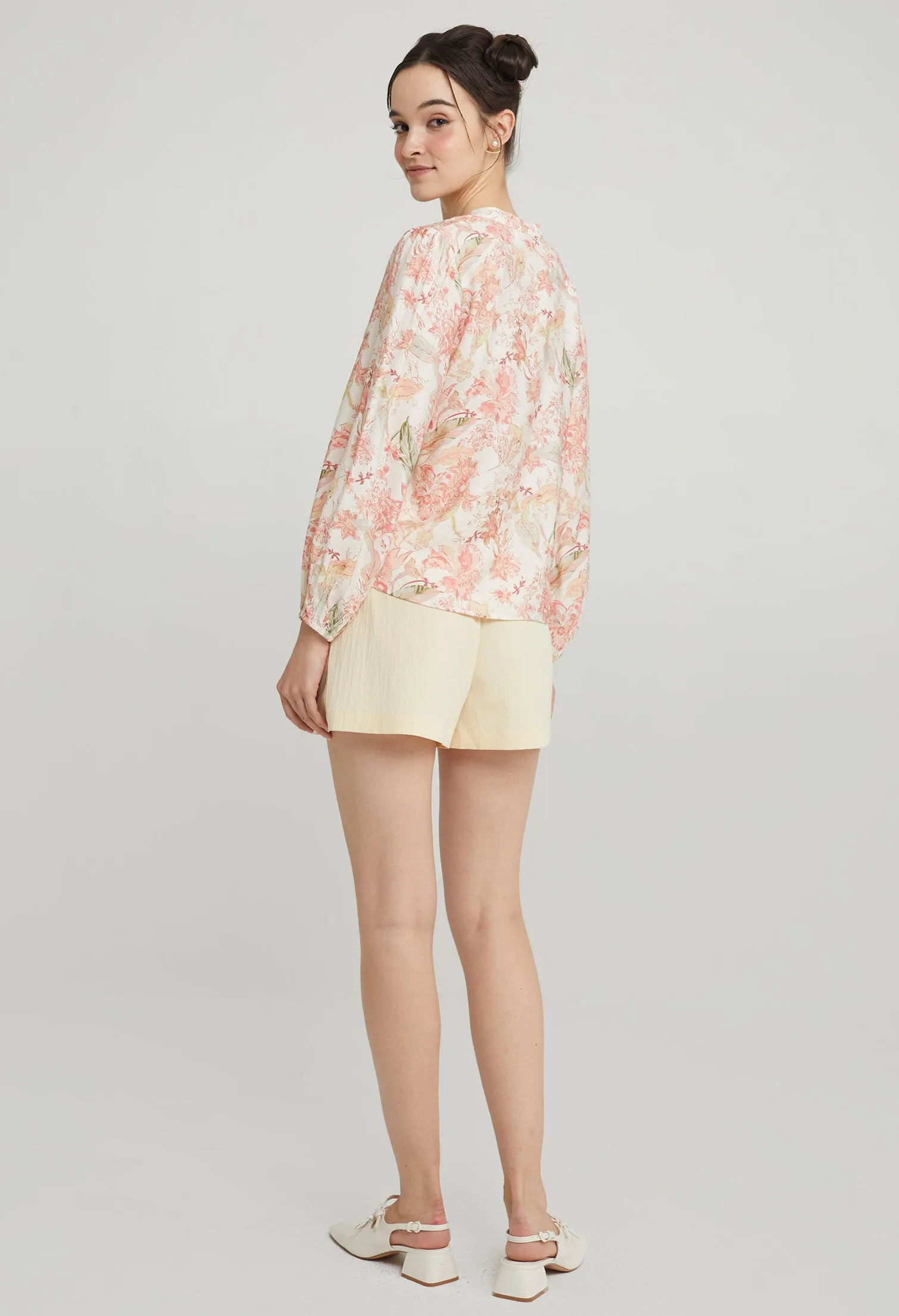 Petal Long Sleeves Blouse
