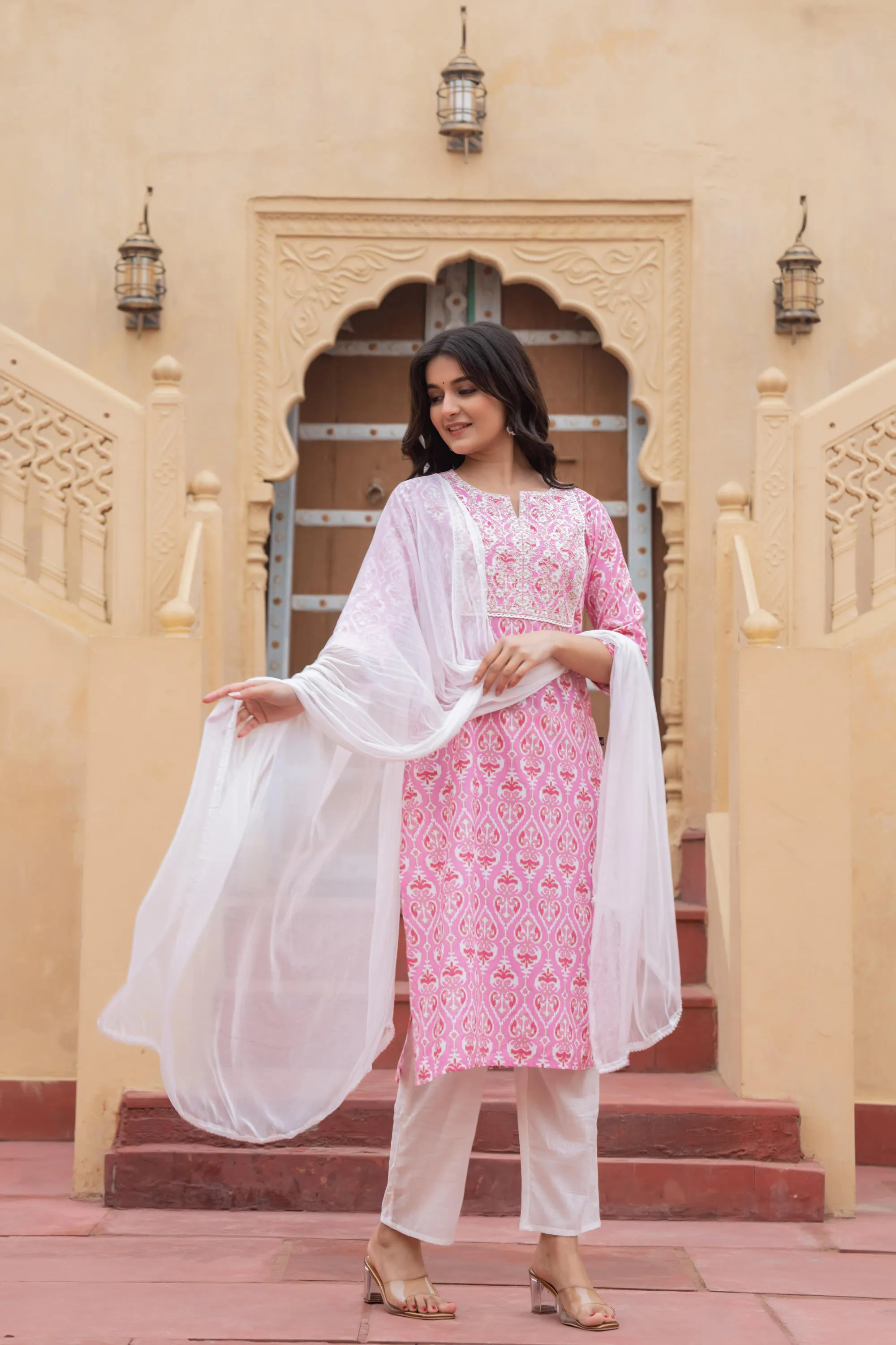 Pink Ethnic Motif Printed Viscose Kurta Set With Sequin & Thread Work
