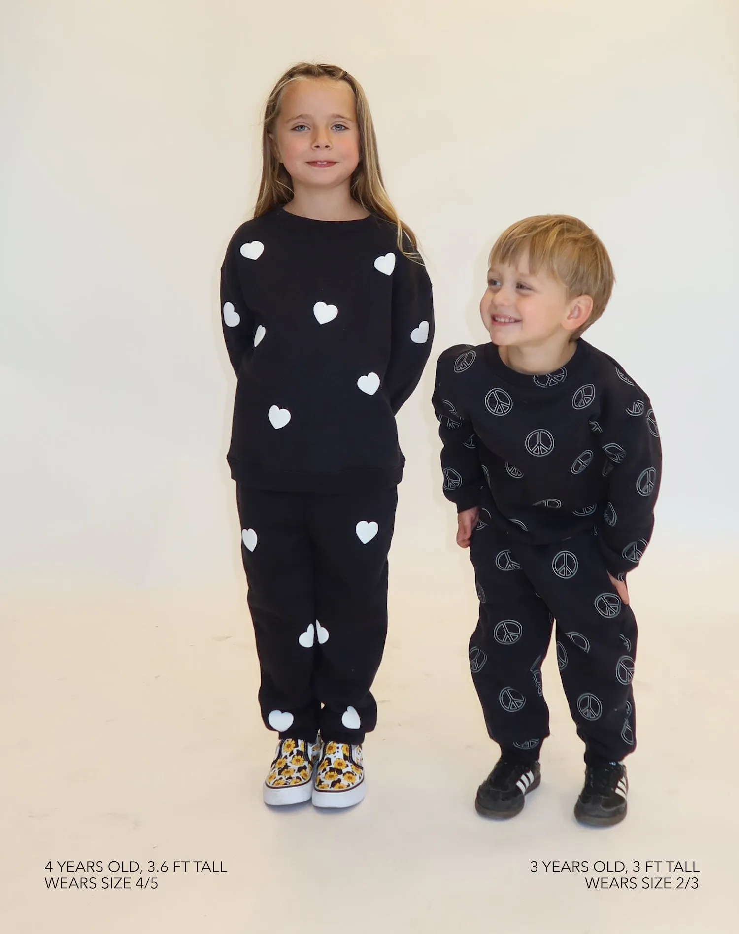 "All Over Heart" Kids Oversized Jogger