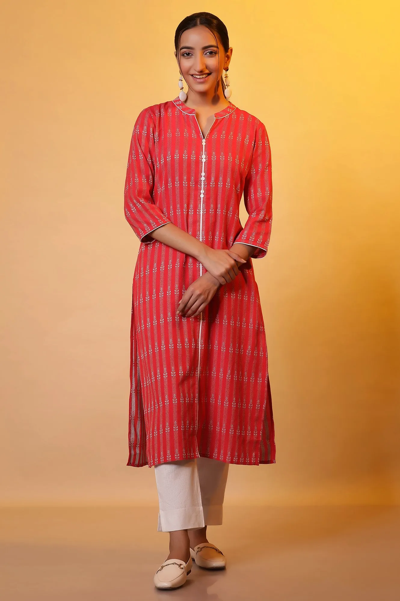 Red Yarn-Dyed Straight Kurta