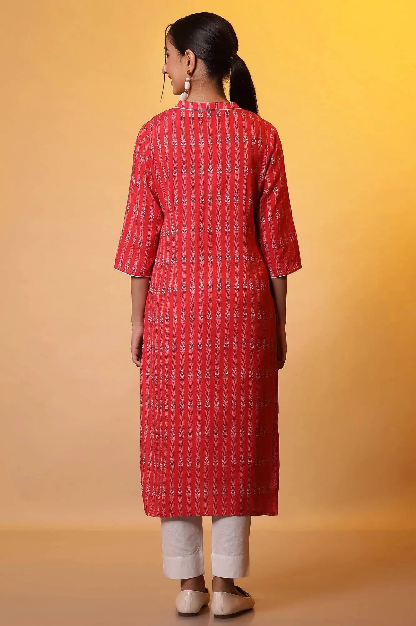 Red Yarn-Dyed Straight Kurta