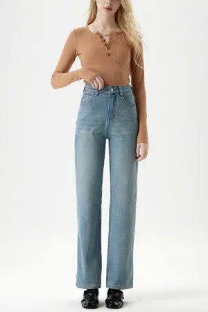Ribbed Henley Top & High-Waisted Jeans Outfit