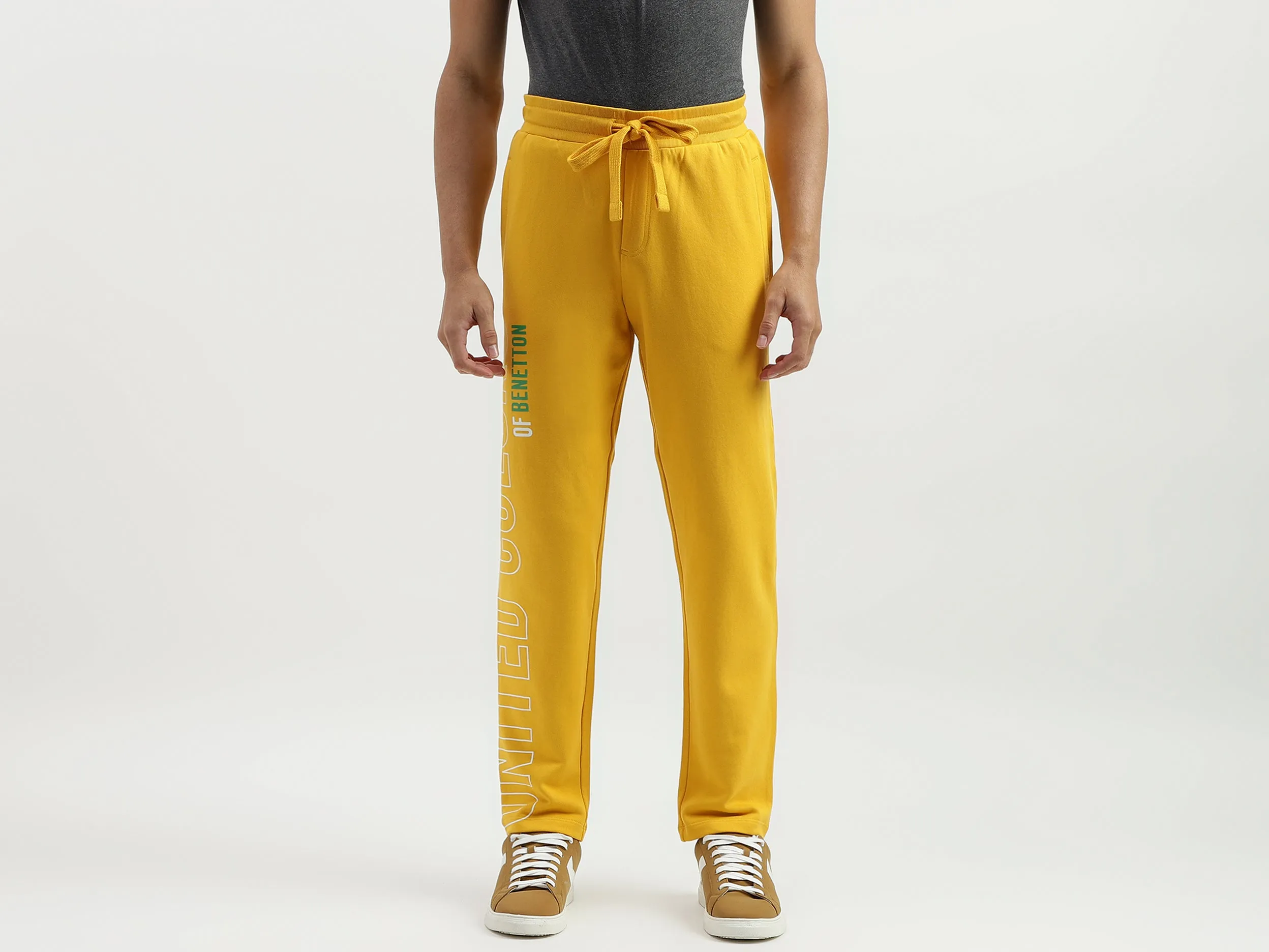 Solid Regular Fit Trackpants