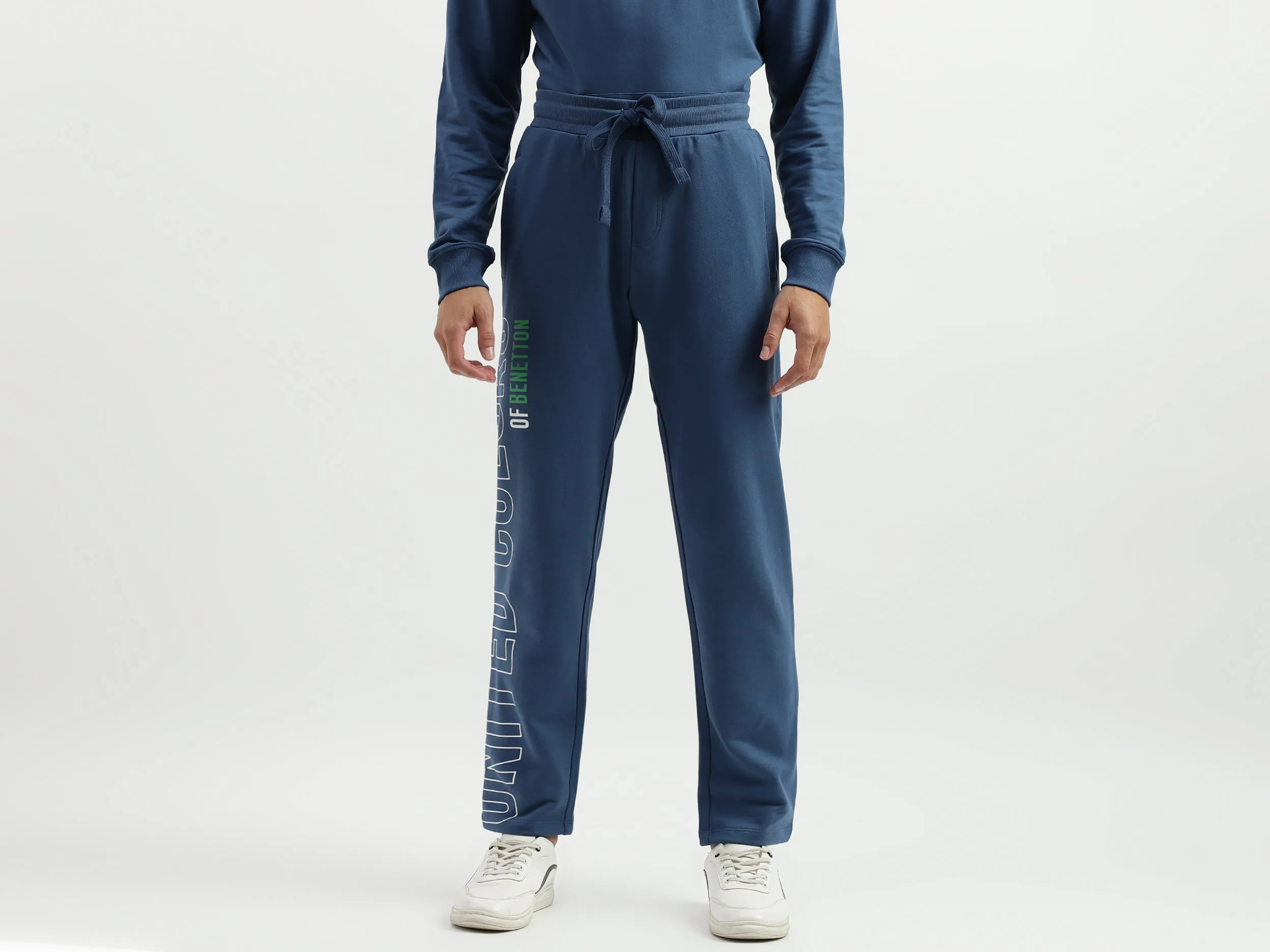 Solid Regular Fit Trackpants