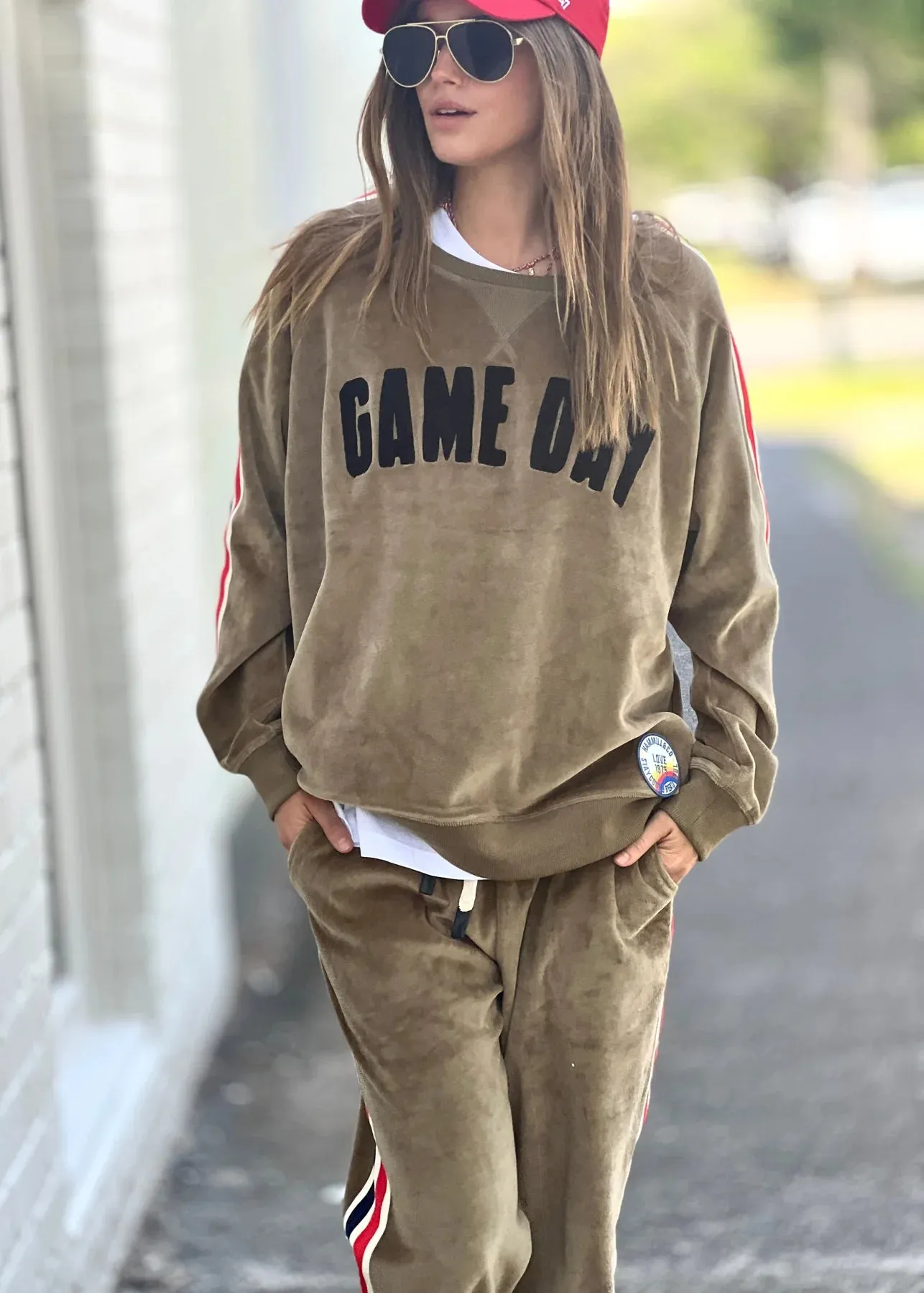 Sporty Velour Sweat - Khaki