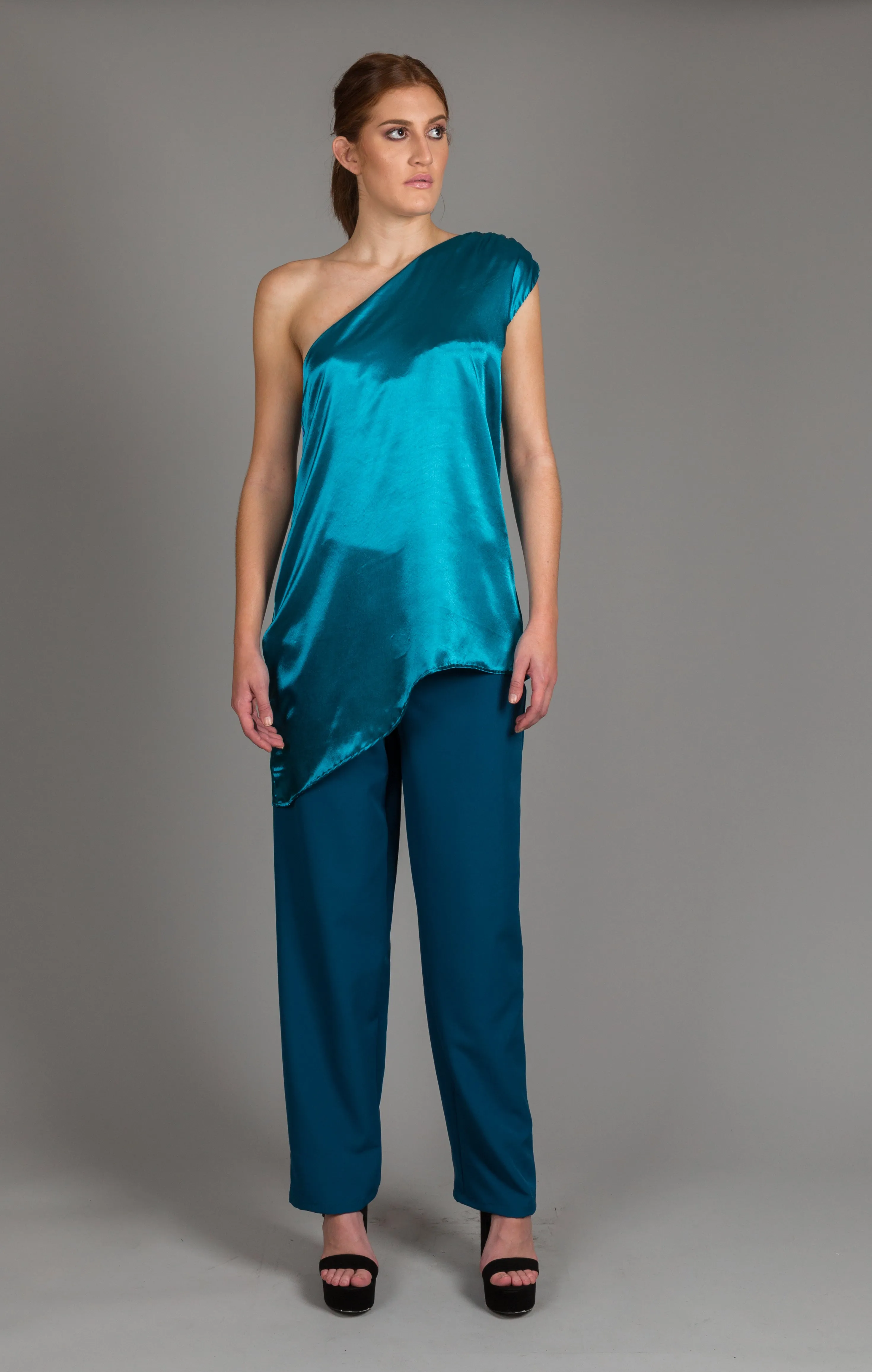 Straight trousers