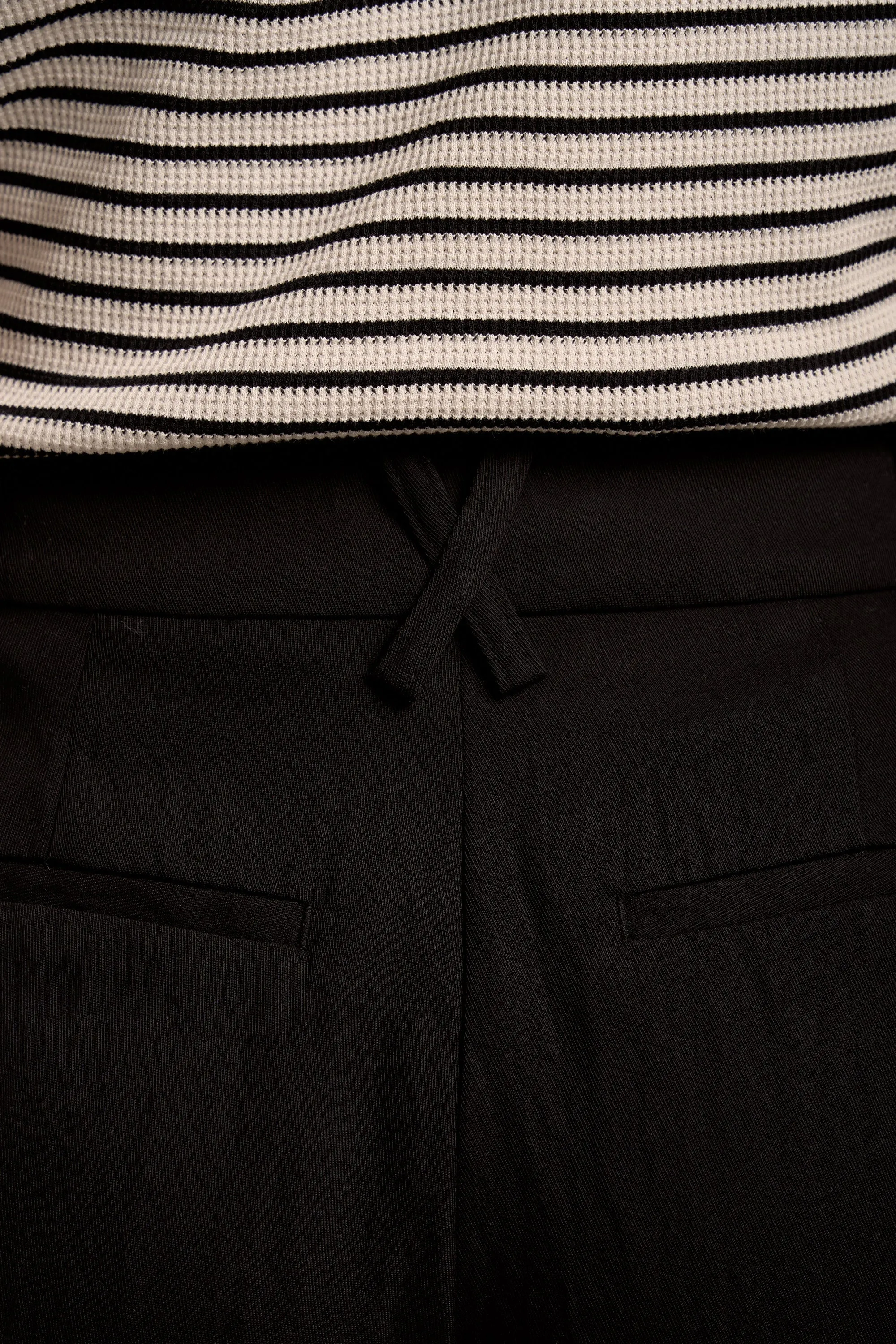 The Slim Leg Pant