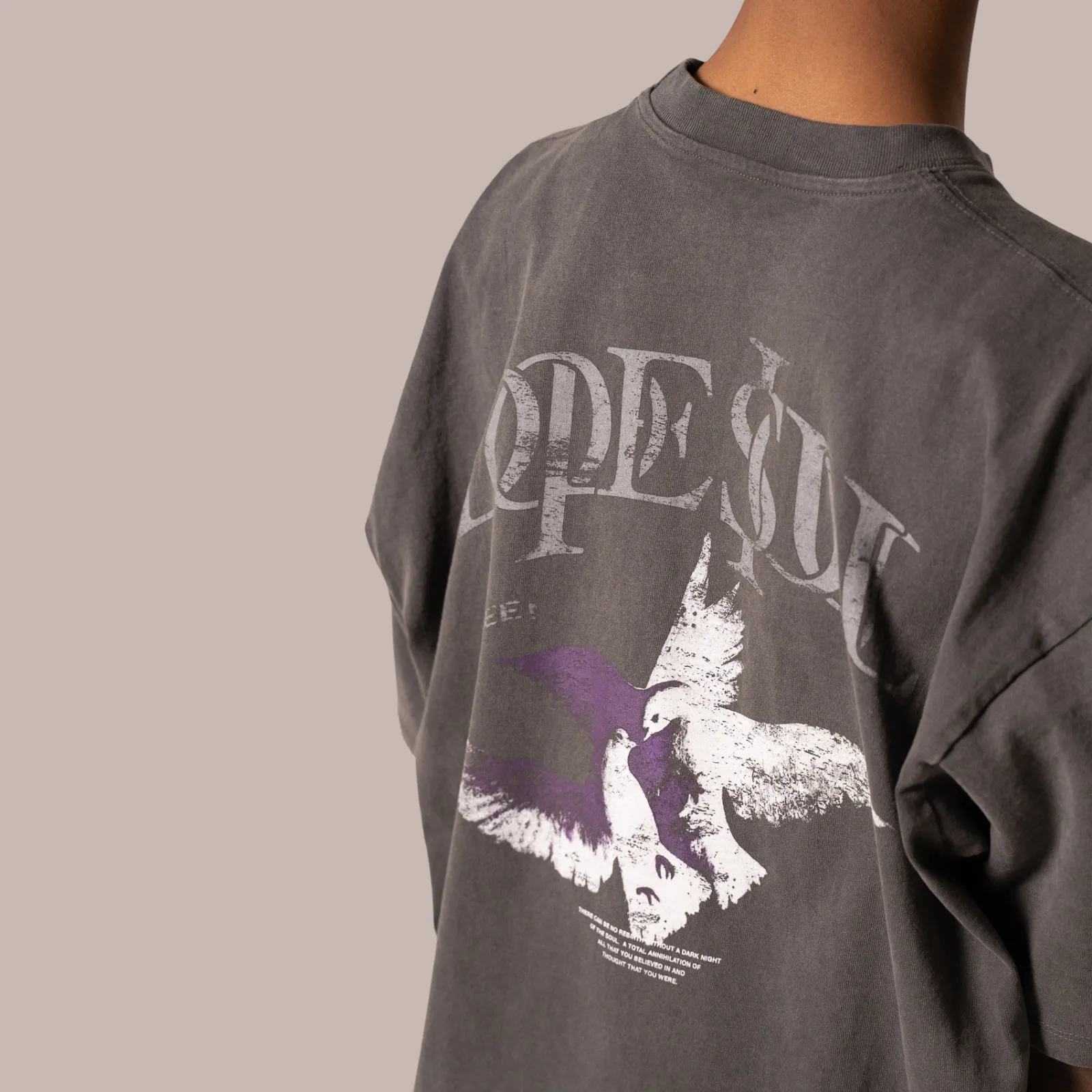 UNBOUND TEE