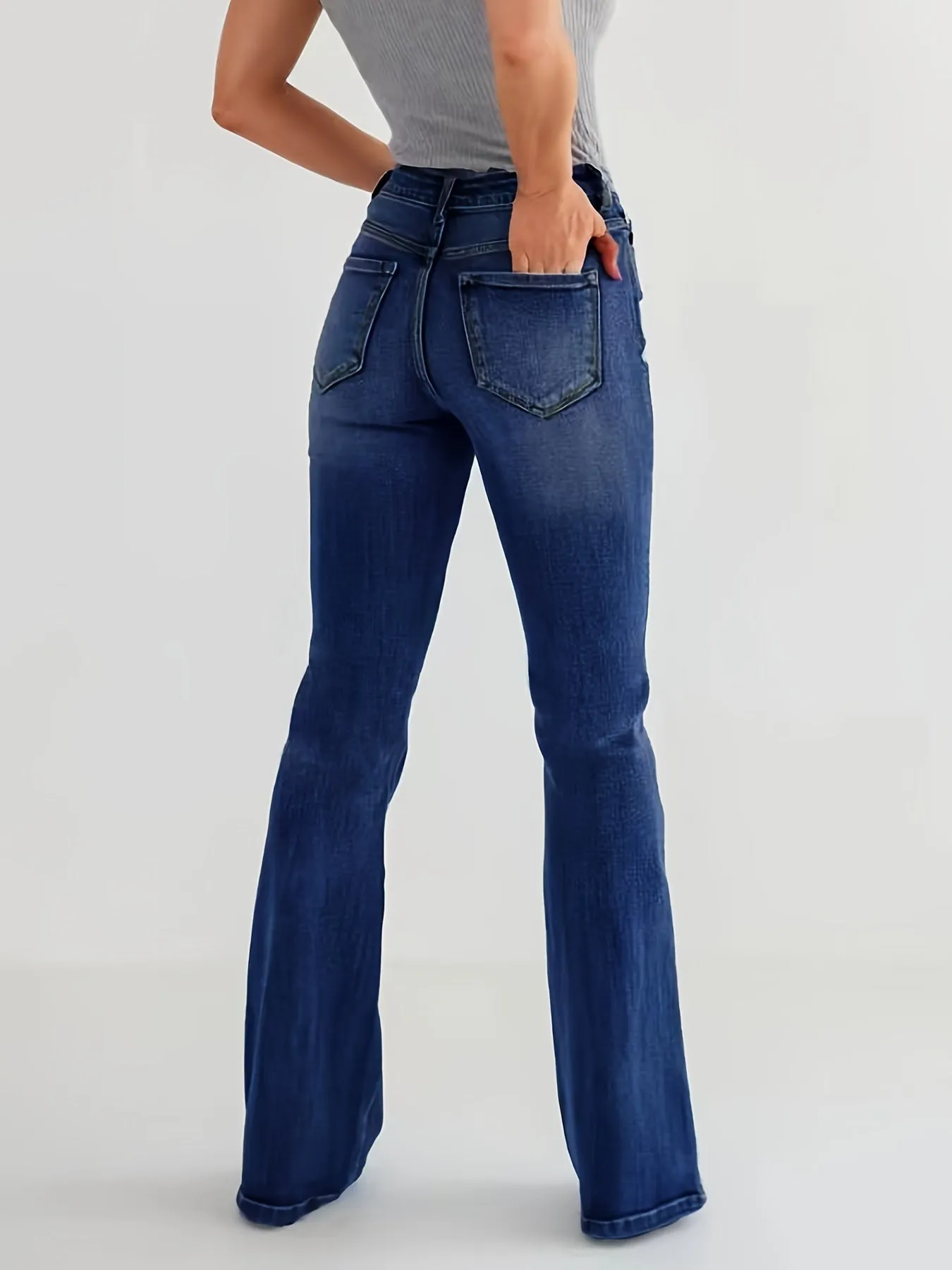 Women’s Slim-Fit Stretch Denim Jeans – Mid-Rise Flare Pants with Slant Pockets